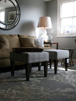 modern classic rug with gold silk in living room