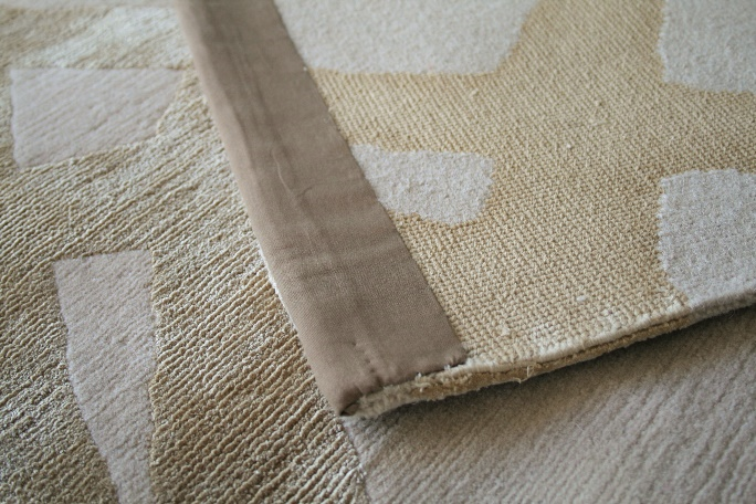 Hand-knotted rug quality