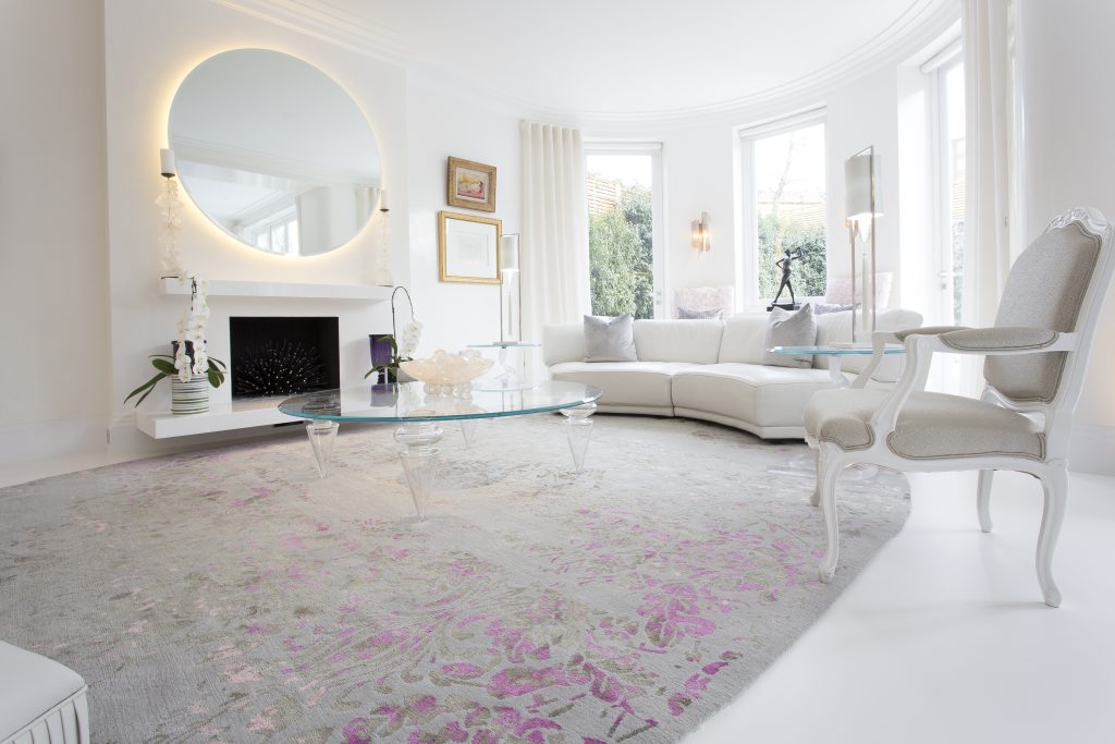 Luxury oval silver and pink rug